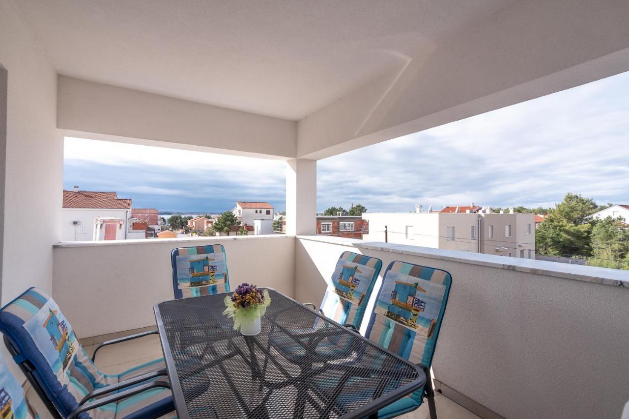 Apartments Sandrina Vrsi Extérieur photo