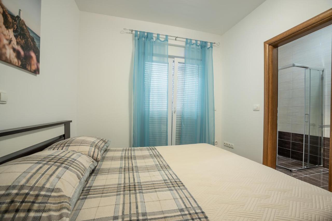 Apartments Sandrina Vrsi Extérieur photo