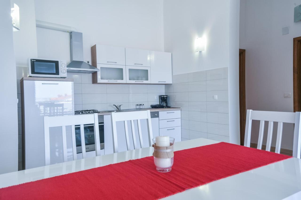 Apartments Sandrina Vrsi Extérieur photo